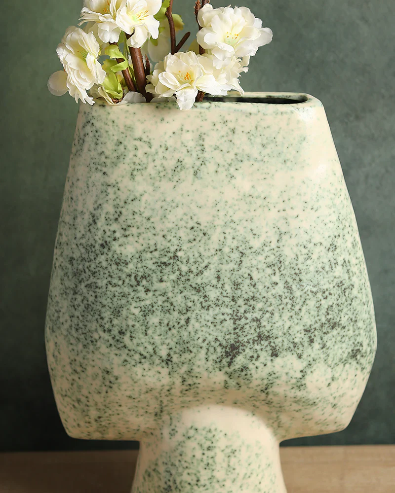 Decorative Ceramic Vase – Sculptural Modern Design - Image 3